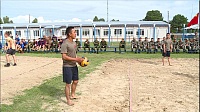 Военные вышли на волейбольную площадку