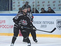 Дмитрий Лютов: «Приходите на хоккей и болейте за «Рубин» (ВИДЕО)