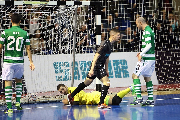 Тетя Ира навсегда в наших сердцах. Последнее большое интервью главной болельщицы мини-футбольного клуба «Тюмень»