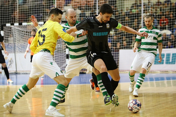 Тетя Ира навсегда в наших сердцах. Последнее большое интервью главной болельщицы мини-футбольного клуба «Тюмень»