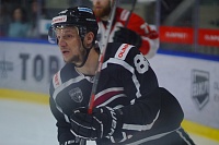 Двукратный чемпион ВХЛ Алексей Митрофанов продолжит карьеру в хоккейном клубе «Буран»