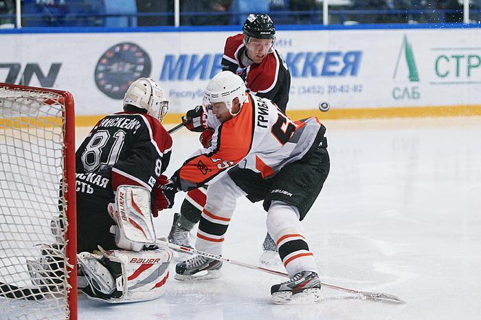 Чемпионат ВХЛ. "Рубин" - "Спутник" (Нижний тагил) - 3:2 (Б). 29 октября 2013 года