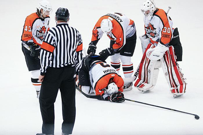 Чемпионат ВХЛ. "Рубин" - "Спутник" (Нижний тагил) - 3:2 (Б). 29 октября 2013 года