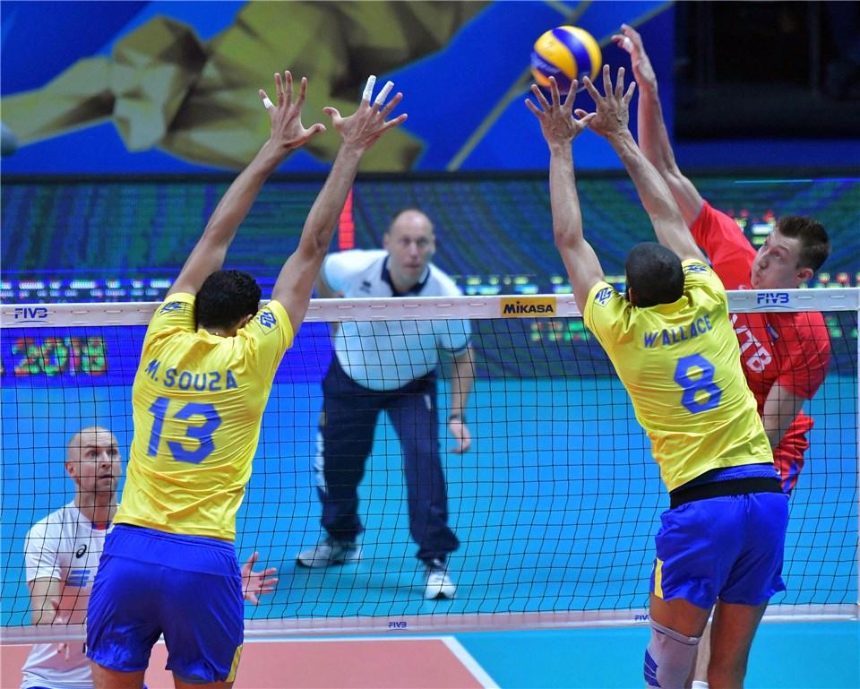 Игру бразилия россия. Дарлан волейболист Бразилии.