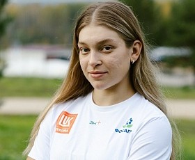 Арина Рощина — серебряный призёр в спринте, у Анастасии Мельниковой — бронза