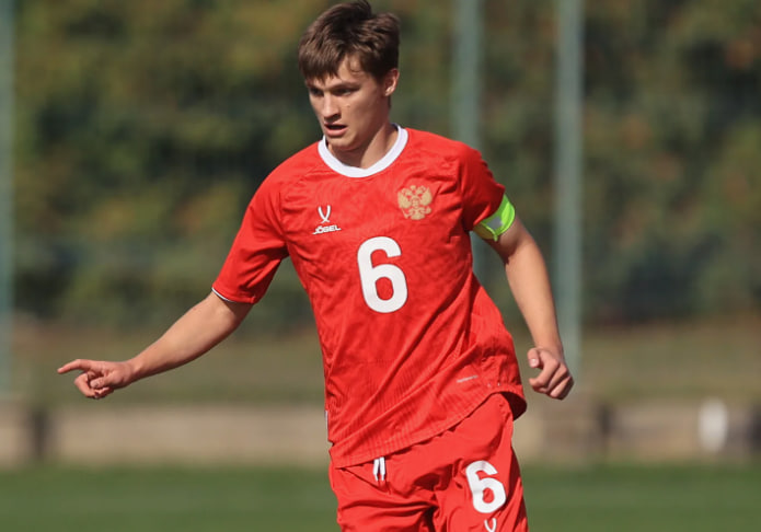 Егор Гуренко дебютировал за молодёжную сборную России по футболу