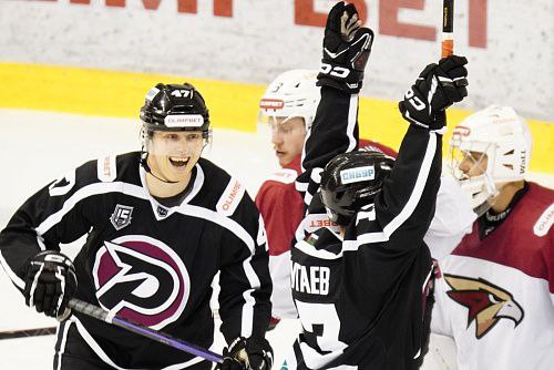 «Рубин» принимает в Тюмени  «Омские Крылья»