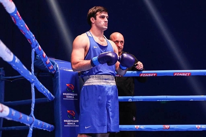 Тюменский боксёр Эмин Хатаев: «Первый бой был самым трудным...»