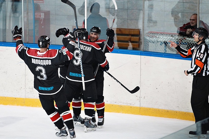 Фото Владимира ОГНЁВА