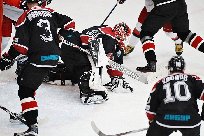 Фото Владимира ОГНЁВА