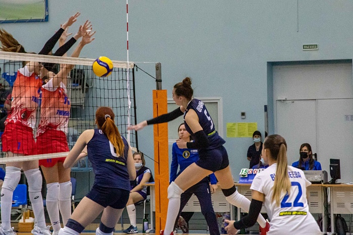 Завершили тур поражением