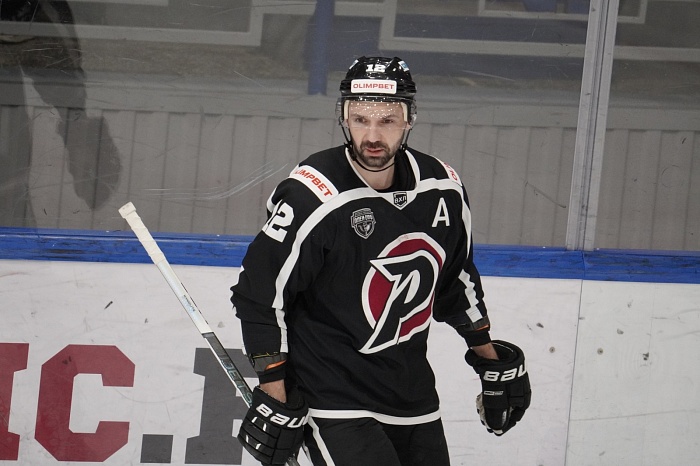 Дмитрий Лютов