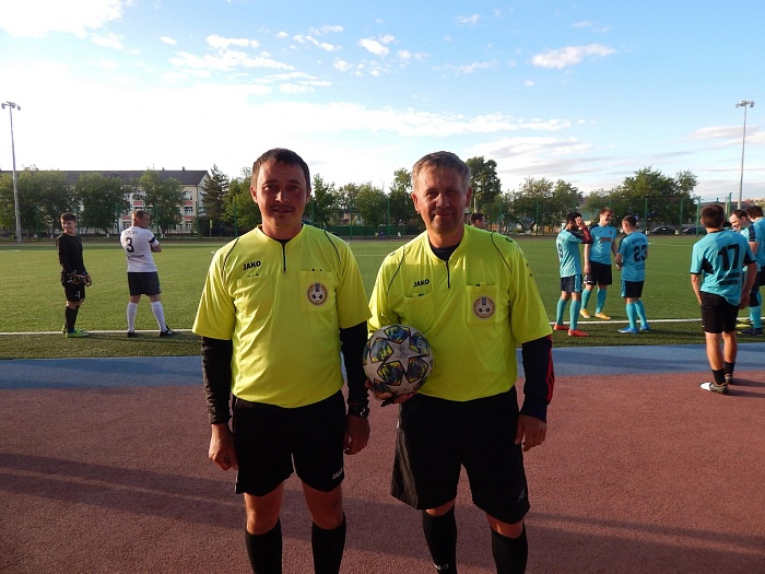 Дубль Дмитрия Семикина помог одолеть лидера