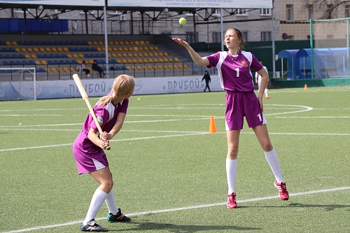 Студенты из Тобольска и Тюмени взяли награды в русской лапте