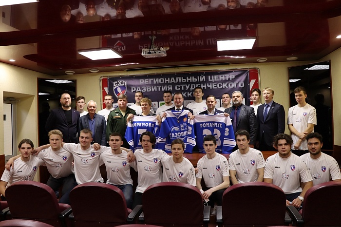 «Газовик» сыграет в Студенческой лиге