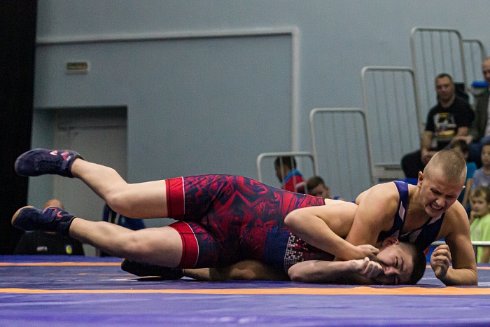 Тюменские спортсмены завоевали две медали на Всероссийских соревнованиях на призы Чебоксарова по греко-римской борьбе