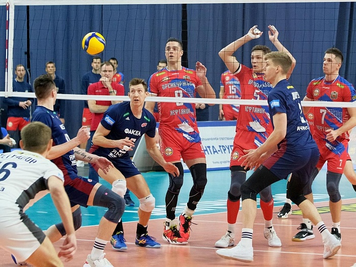 Затерзали оренбуржцев подачами