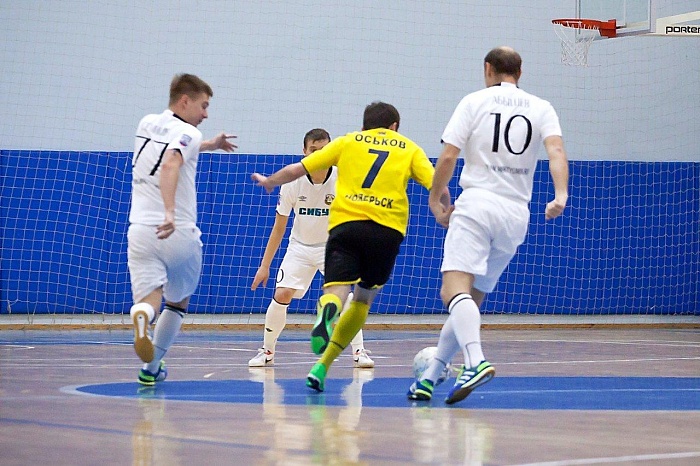 Фото Александра ЗЫРЯНОВА