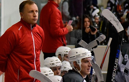 Михаил Звягин: «Уже давно тренирую детей» (ВИДЕО)