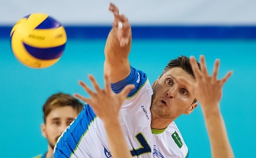 Дмитрий Макаренко: «Знаю, что клуб – сплочённый и с богатой историей»