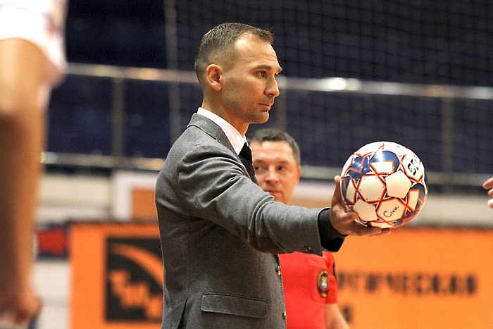 Анатолий Бадретдинов: «Кубок возьмёт команда, которая пожертвовала матчами чемпионата»