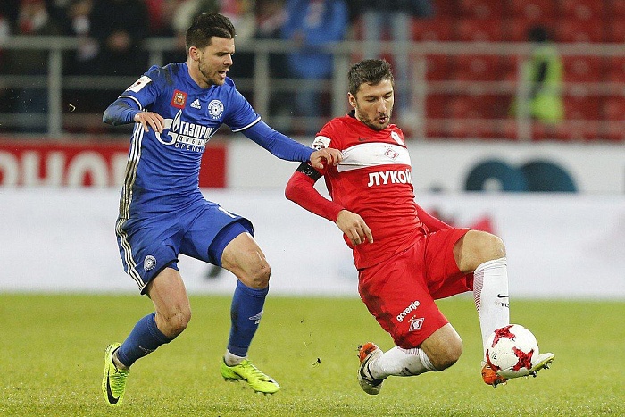 Конкурент Мамтова уехал на Кипр