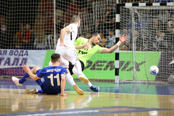 СпортмастерPRO-Кубок России по мини-футболу. Финал. «Газпром-Югра» (Югорск) - «Синара» (Екатеринбург) - 4:5