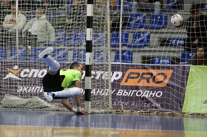 СпортмастерPRO-Кубок России по мини-футболу. Финал. «Газпром-Югра» (Югорск) - «Синара» (Екатеринбург) - 4:5