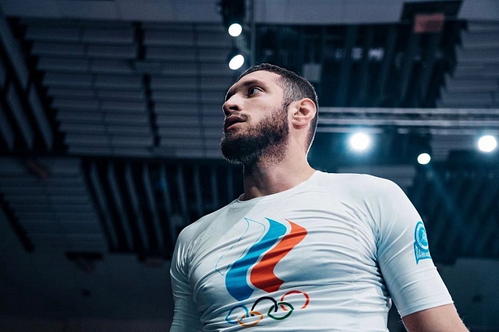 Эльшад Гусейнов: «Выигрывает тот, кто хитрее»