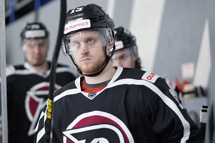 Хоккейный клуб «Рубин» проиграл третий раз подряд