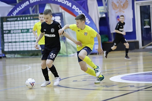 Юные тюменцы вышли в футзальный полуфинал