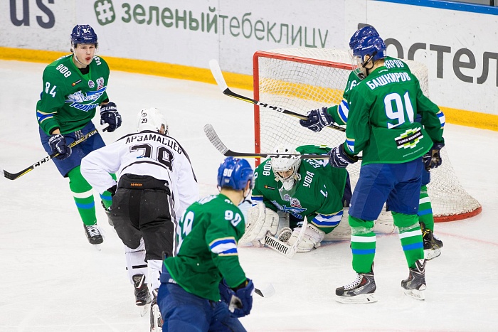 Тюменцы дважды обыграли «Толпар»!