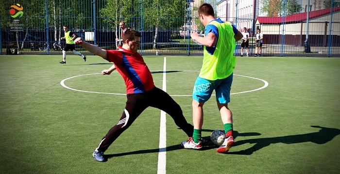 "Цунами" получило авоську мячей...