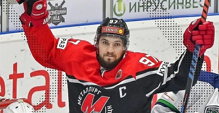 Хоккейный клуб «Зауралье» подписал лучшего бомбардира в истории ВХЛ – Даниила Ердакова