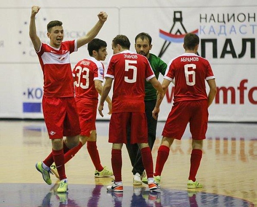 «Прогресс» усилился спартаковцем