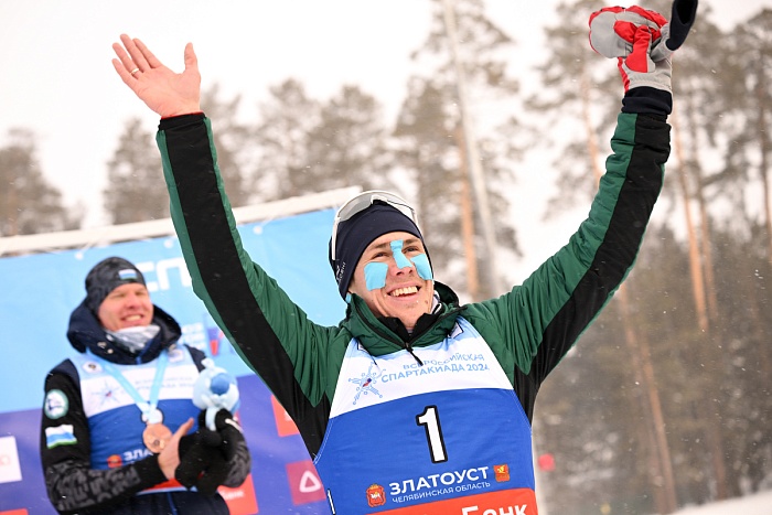 Трёхкратный бронзовый призёр Олимпийских игр по биатлону Эдуард Латыпов: «Уделить внимание всем болельщикам трудно, хоть и хочется, конечно»