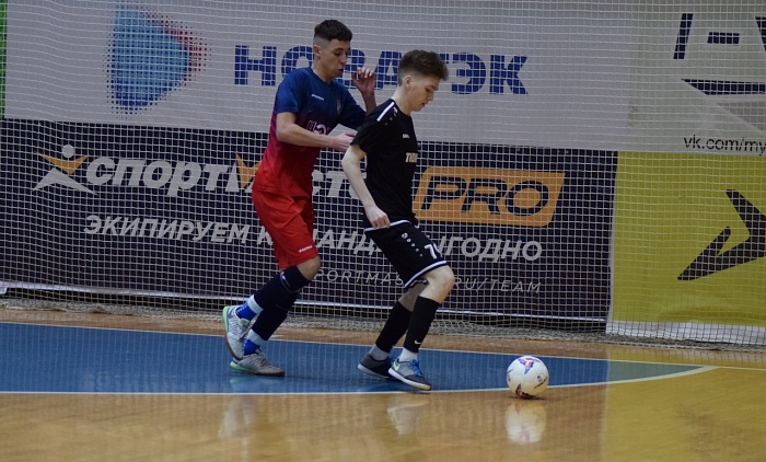 МФК «Тюмень» одолел соперников из столичного клуба КПРФ в матче Юниорлиги-18 по мини-футболу