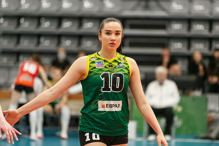 Воспитанница тюменского волейбола Елизавета Котова — одна из соискателей награды Arena Award