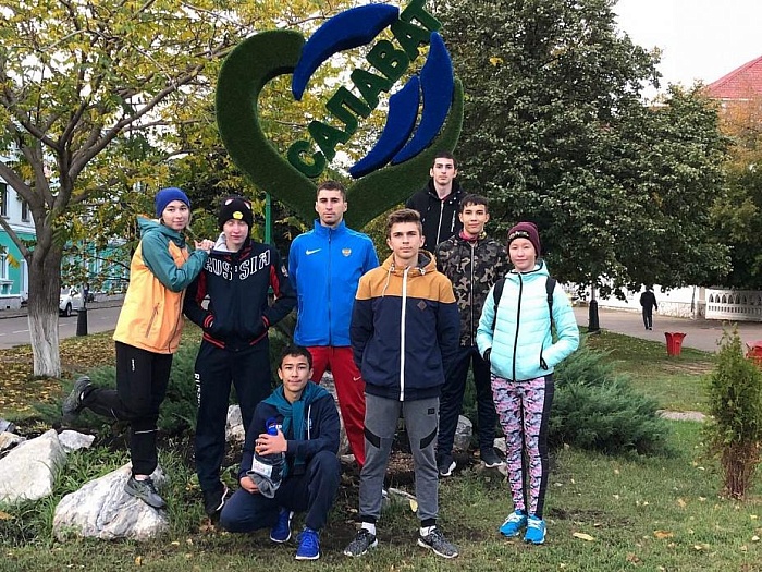 Толкнула ядро на золотую отметку