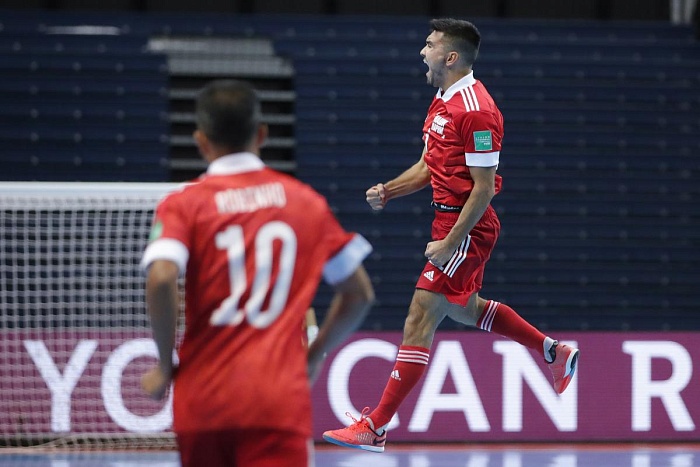 Сургутский форвард разобрался с Узбекистаном