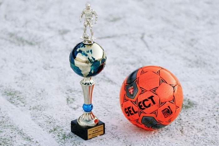 «Газпромбанк» лидирует в Кубке регионов по футболу