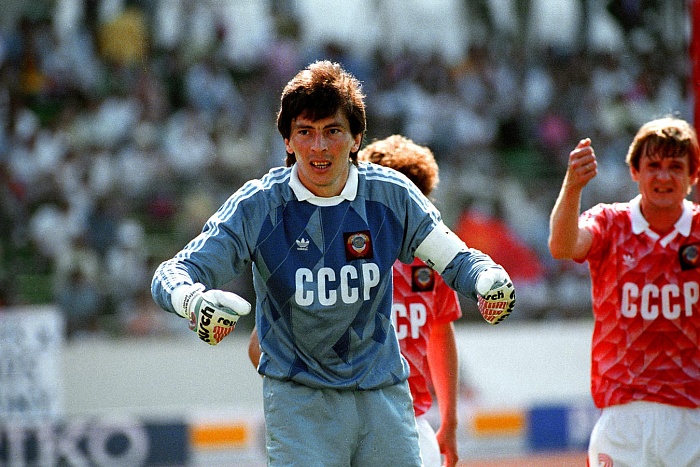 Призёров тюменского «Кубка Победы» наградит легендарный вратарь Ринат Дасаев