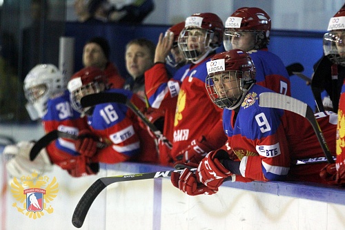 Два «мамонта» сыграют за сборную