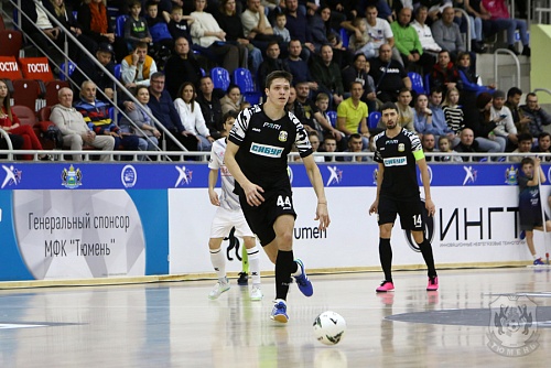 Данил Карпюк оформил покер в гостевом матче чемпионата Казахстана по футзалу