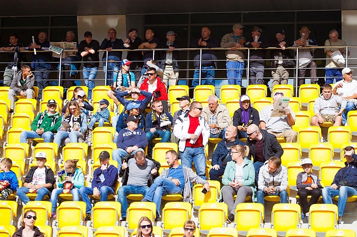 На Восточную трибуну «Геолога» билетов уже нет…