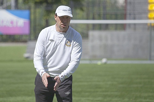 Евгений Маслов: «В команде царит рабочее настроение»