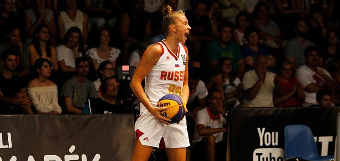 Сибирячка блистает в Баку