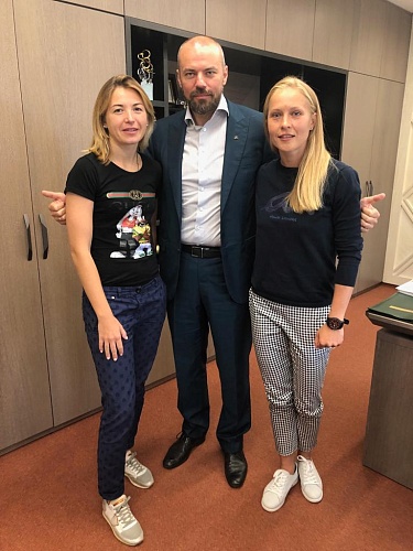 Самородова и Правдина покинули Тюмень…