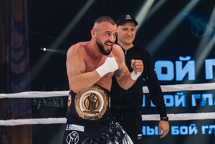 В Тюмени бились на кулаках за миллион рублей