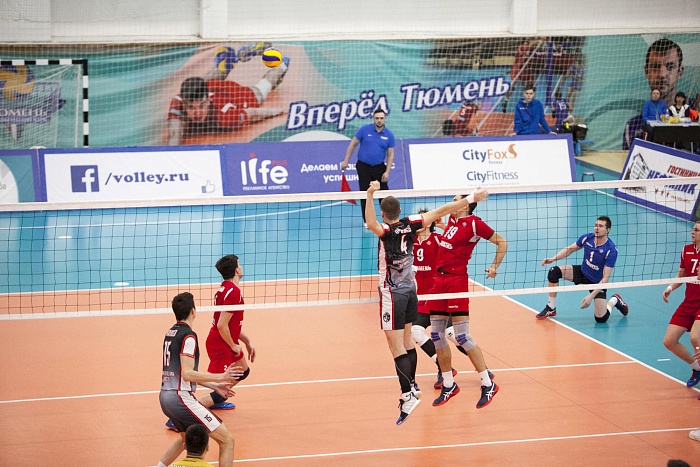 Сибиряки вновь постараются погасить «Искру» (ВИДЕО НА «СТАРТЕ» И «ТЮМЕНСКОМ ВРЕМЕНИ»)